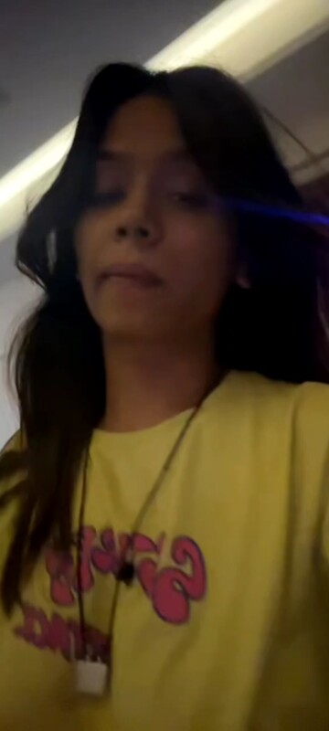 Sexy Desi Girl Show Her Tits Video - Desi MMS Videos